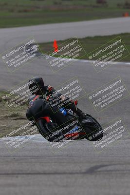 media/Nov-30-2025-TrackDaz (Sun) [[d8b22663df]]/A Group/Session 3 (Off Ramp)/